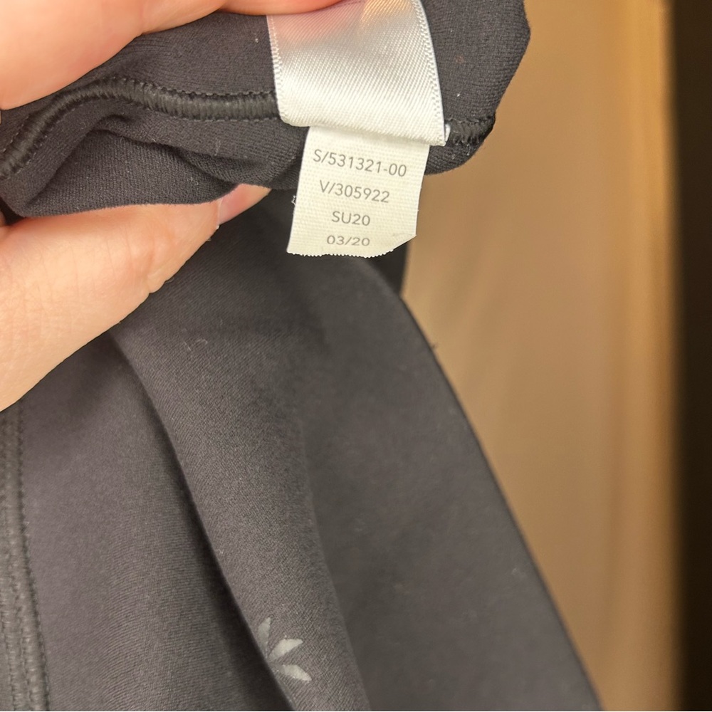 Athleta - Picture 3 of 4